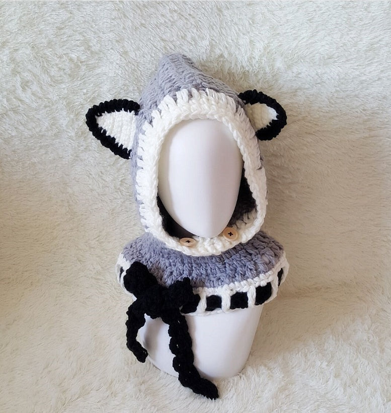 Knitted Earmuffs cape