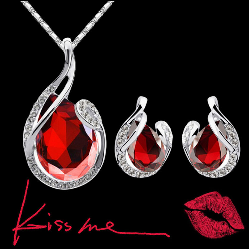 3 pcs Rhinestone Water Drop Necklace & Earring Set