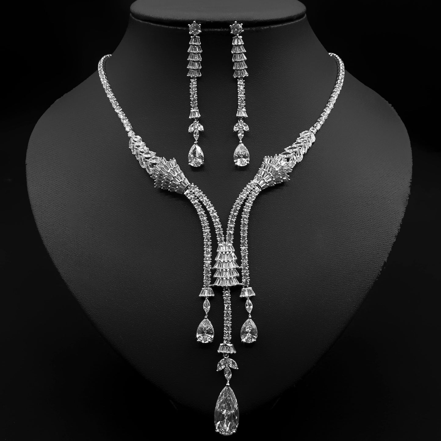 Water Drop Flower Zircon Necklace Jewelry & Earrings Two-Piece Set