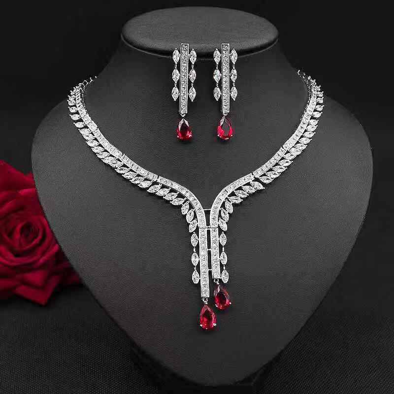 Water Drop Flower Zircon Necklace Jewelry & Earrings Two-Piece Set